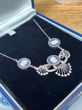 Load image into Gallery viewer, Vintage Wedgewood Cameo Necklace