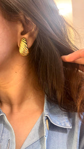 Vintage Carved Croissant Hoop Earrings