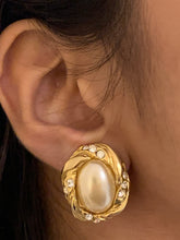Load image into Gallery viewer, Vintage Pearl &amp; Dimond Oval Earrings