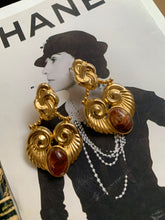 Load image into Gallery viewer, Vintage Brown Art Deco Earrings