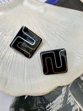 Load image into Gallery viewer, Vintage Abstract Square Earrings