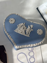 Load image into Gallery viewer, Vintage Wedgewood Heart Shaped Trinklet Holder