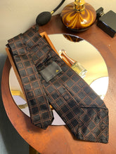 Load image into Gallery viewer, Vintage Fendi Block Tie