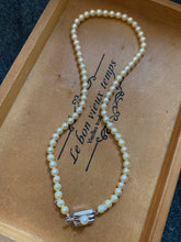 Load image into Gallery viewer, Vintage Pearl Box Clasp Necklace