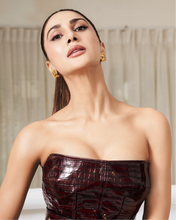 Load image into Gallery viewer, Vintage Chanel Dotted CC Earrings
