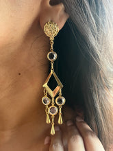 Load image into Gallery viewer, Vintage Crystal Dangler Earrings