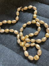 Load image into Gallery viewer, Vintage Baroque Pearl Long Necklace