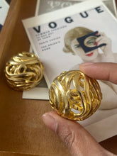 Load image into Gallery viewer, Vintage Gold Chunky Earrings