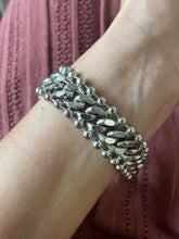 Load image into Gallery viewer, Vintage Silver Link Chunky Bracelet