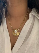 Load image into Gallery viewer, Vintage Diamond Pearl Fan Figaro Necklace
