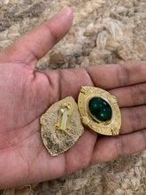 Load image into Gallery viewer, Vintage Green Stone Chunky Oval Earrings