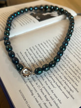 Load image into Gallery viewer, Vintage Blue Pearl Necklace