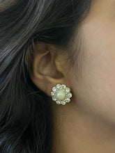 Load image into Gallery viewer, Vintage Diamond Flower Mini Earrings