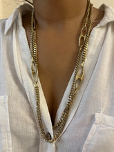 Load image into Gallery viewer, Vintage Horseshoe Necklace
