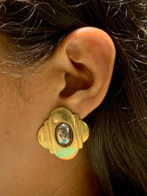 Load image into Gallery viewer, Vintage Gold Onyx Earrings