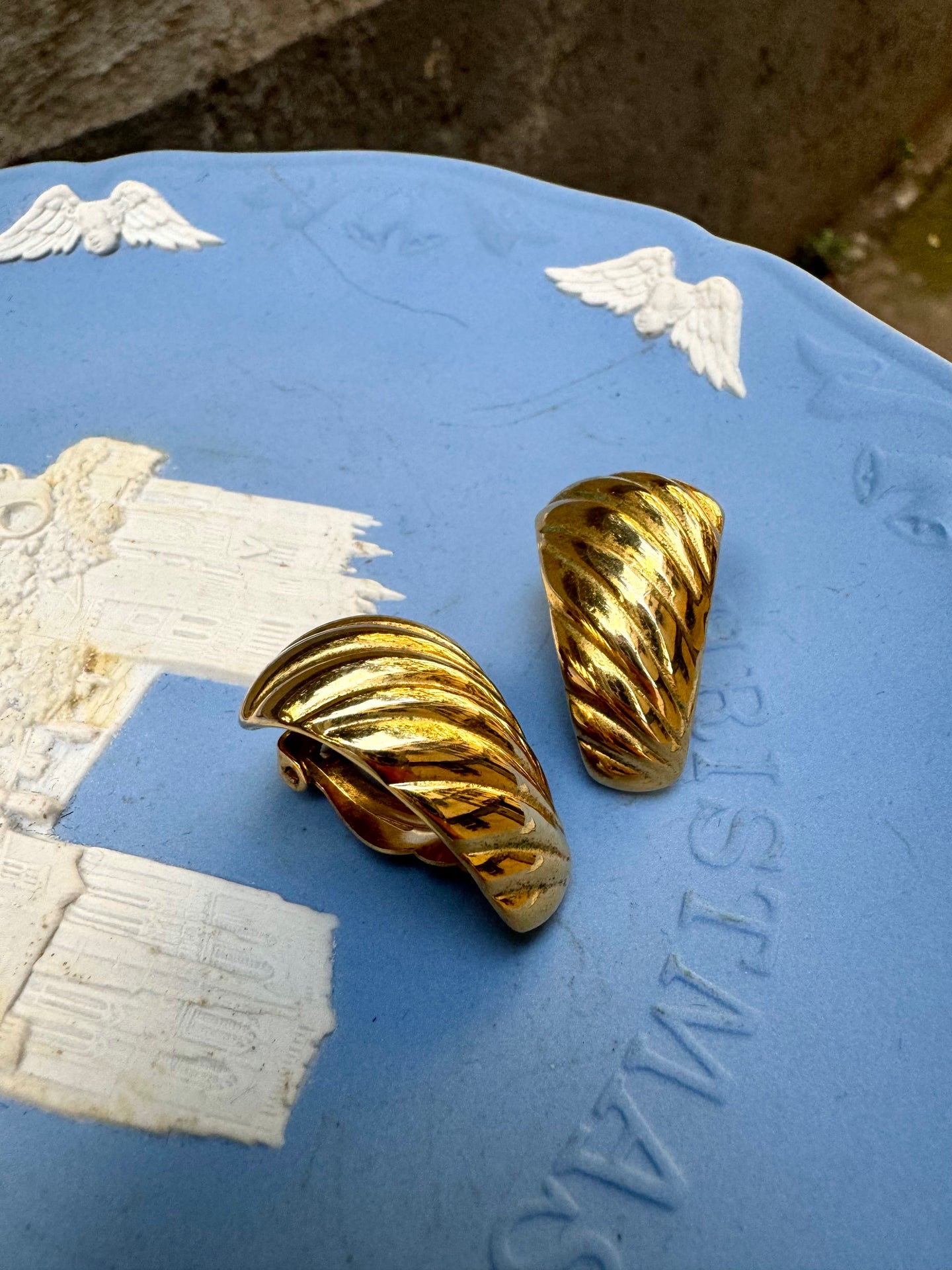 Vintage Carved Croissant Hoop Earrings