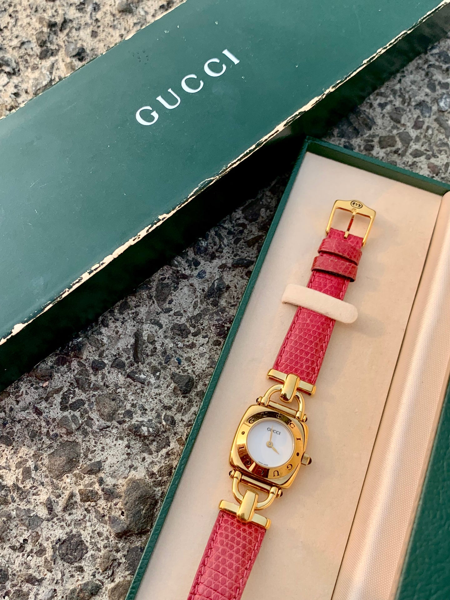 Vintage Gucci Red Horsebit Watch Viange Vintage