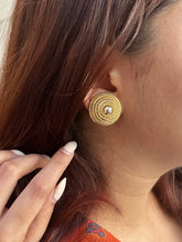 Load image into Gallery viewer, Vintage Rope Round Earrings