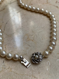 Vintage Pearl Rose Clasp Necklace