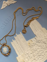 Load image into Gallery viewer, Vintage Wedgewood Mixed Metal Jasperware Necklace