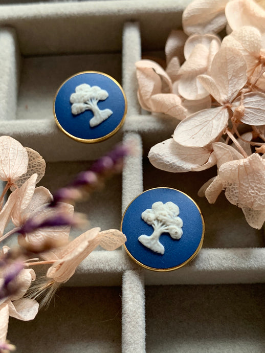 Vintage Wedgwood England Tree Of Life Gold Cuff Links