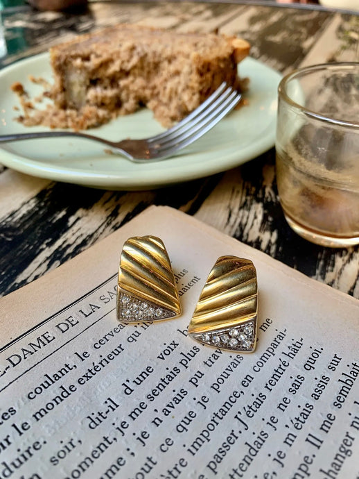 Vintage Pick Me Up Hoops