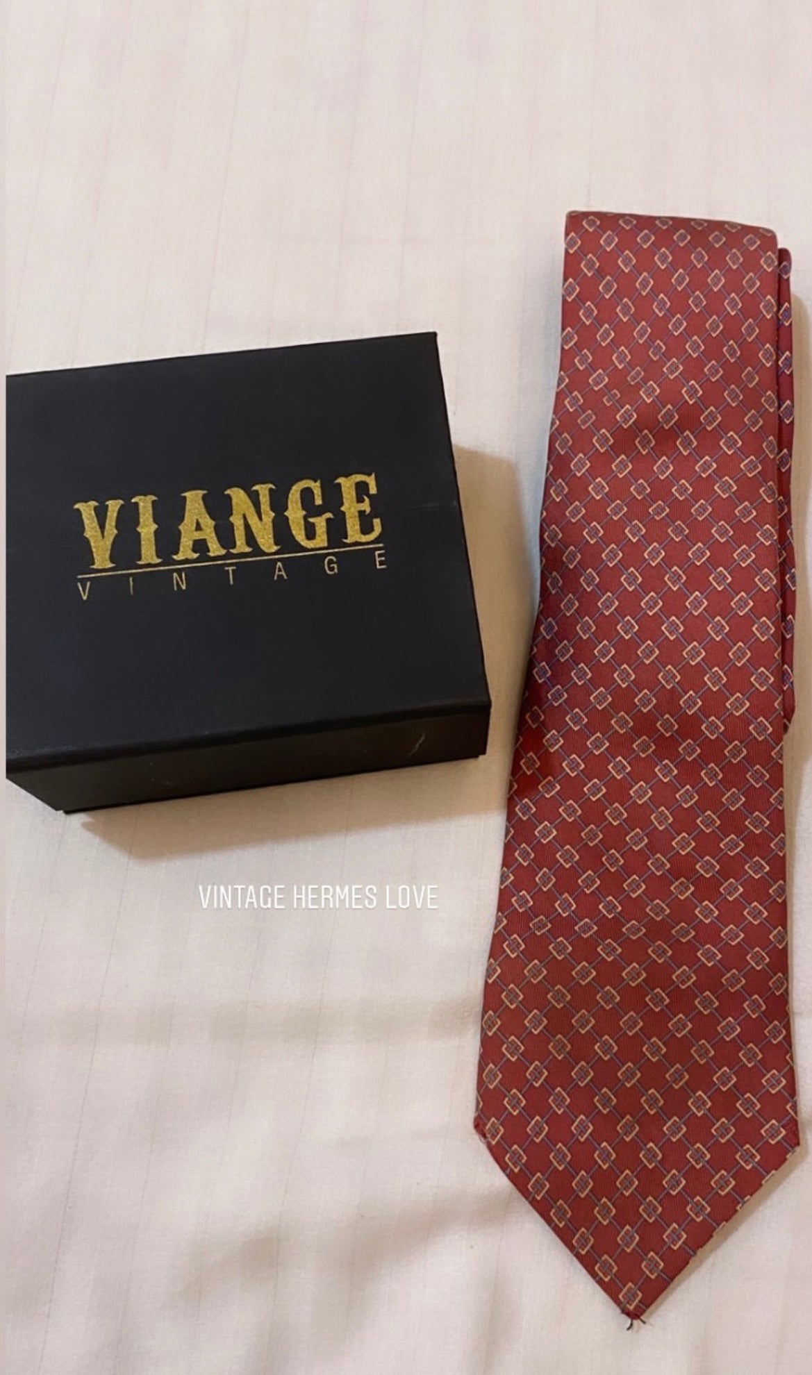 Vintage Hermes Magenta Tie
