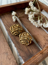 Load image into Gallery viewer, Vintage Serpent Studs