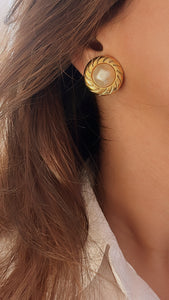 Vintage Chanel Small Pearl Earrings