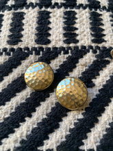 Load image into Gallery viewer, Vintage Hammered Studs
