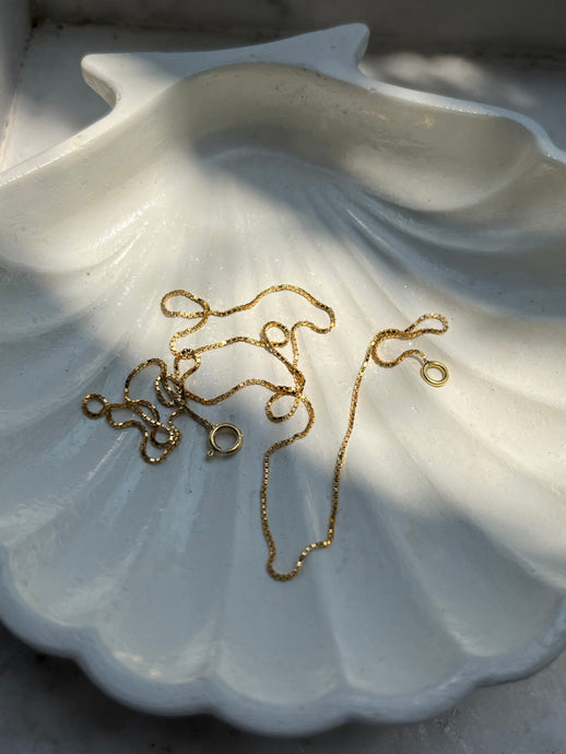 Sleek Chain