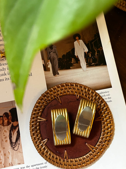 Vintage Pleated Long Studs