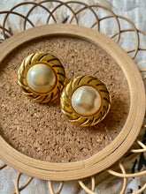 Load image into Gallery viewer, Vintage Chanel Small Pearl Earrings