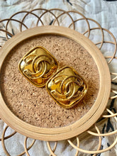Load image into Gallery viewer, Vintage Chanel Diamond Shaped CC Earrings