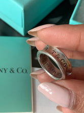 Load image into Gallery viewer, Vintage Tiffany &amp; Co Chunky Ring