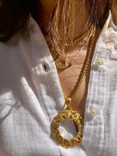 Load image into Gallery viewer, Vintage Chanel Magnifying Glass CC Necklace